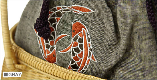 鯉刺繍入り竹かご巾着