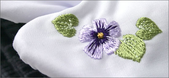 小花柄刺繍足袋