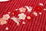 手絞り生地にうさぎ桜の刺繍をあしらったお子さま用ふっくら半衿(赤)【七五三小物特集】