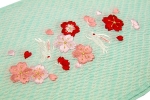 手絞り生地にうさぎ桜の刺繍をあしらったお子さま用ふっくら半衿(水色)【七五三小物特集】